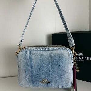 NWT Coach Carey Crossbody Bag In Loved Denim With Charms
